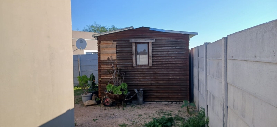 To Let 4 Bedroom Property for Rent in Hopefield Western Cape